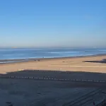 Zonnig Hoekappartement Met Zeezicht Duinbergen Lägenhet *