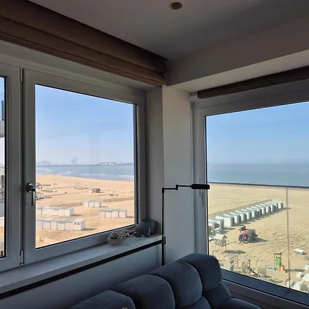 Zonnig Hoekappartement Met Zeezicht Duinbergen *