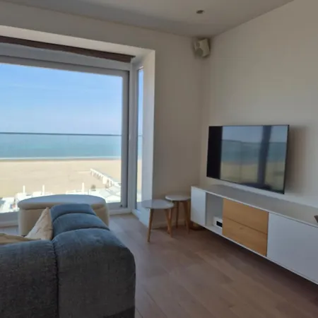 Zonnig Hoekappartement Met Zeezicht Duinbergen *