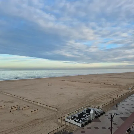 Zonnig Hoekappartement Met Zeezicht Duinbergen Apartment Knokke-Heist