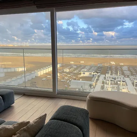 Zonnig Hoekappartement Met Zeezicht Duinbergen *