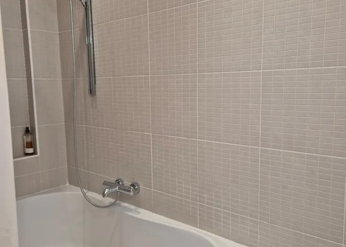 شقة Zonnig Hoekappartement Met Zeezicht Duinbergen كنوك هايست