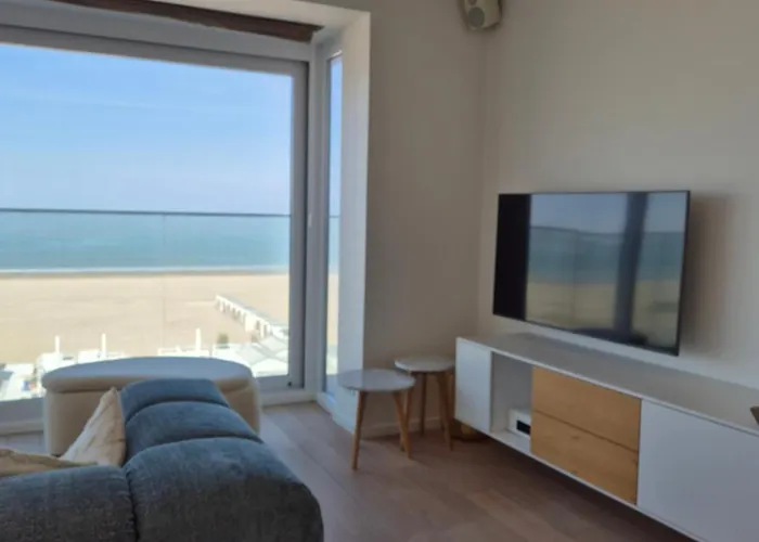 Zonnig Hoekappartement Met Zeezicht Duinbergen *