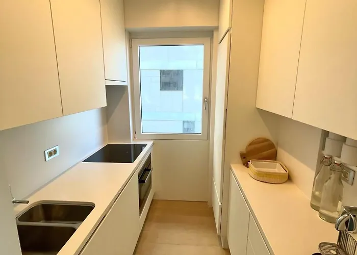 Zonnig Hoekappartement Met Zeezicht Duinbergen